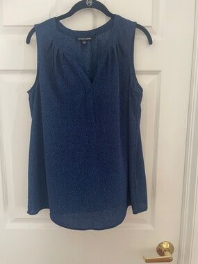 41 Hawthorn Sleeveless Navy and Black Blouse